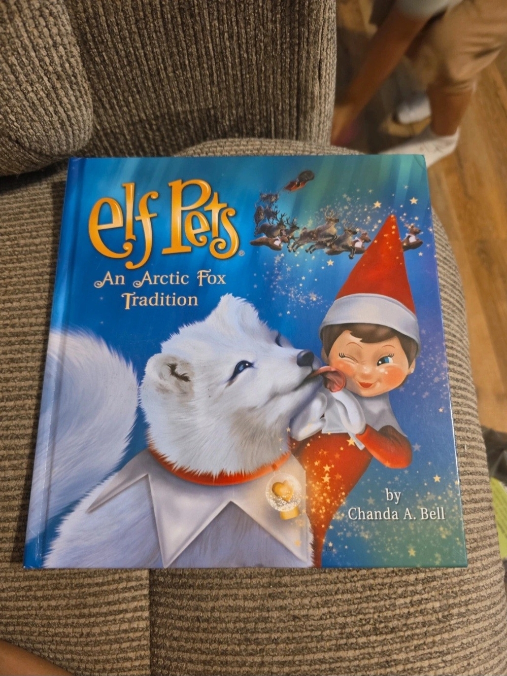 Elf Pets An Arctic Fox Tradition Children's Holiday Storybook